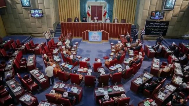 ਈਰਾਨ ਵਿੱਚ ਧਾਰਮਿਕ ਆਗੂਆਂ ਦੀ ਇੱਕ ਮੀਟਿੰਗ