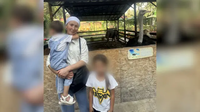 Айзирек Эралиеванын үч уул, эки кызы улуу кайын агасынын камкордугуна өттү