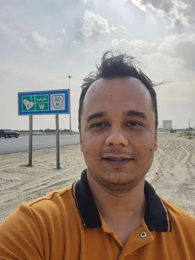 माधव श्रीमोहन बहरीन घूमने आए हैं लेकिन हमलों के बीच फंसे हुए हैं