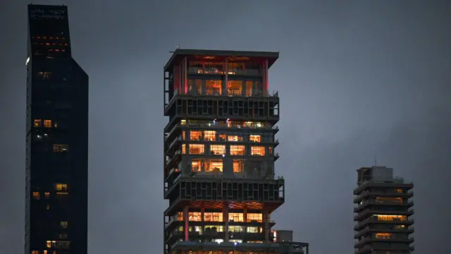 ਅੰਬਾਨੀ ਪਰਿਵਾਰ ਦਾ ਘਰ