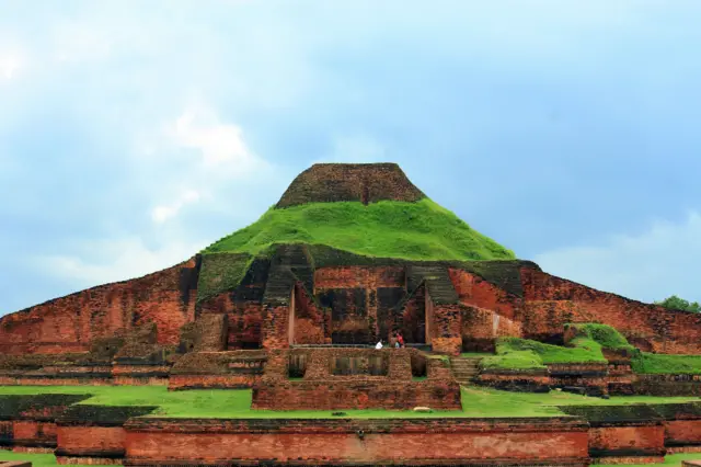 ဘင်္ဂလားက ရှေးဟောင်း ဗုဒ္ဓကျောင်းတော်ကြီး