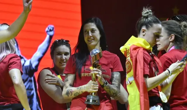 जेनी हर्मोसो