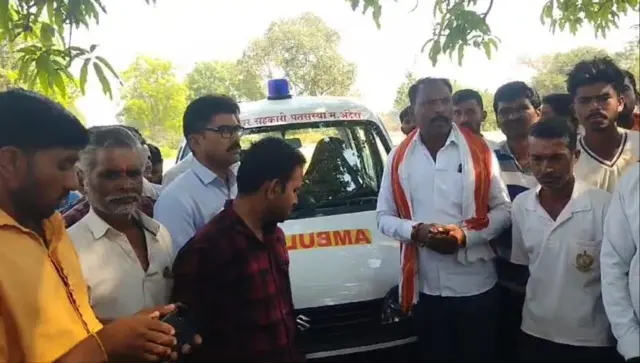 शिवनी आरमाळ येथील शेतकरी