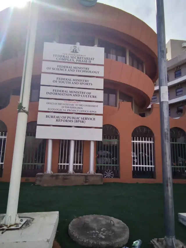 Aworan ileeṣẹ ijọba apapọ niluu Abuja