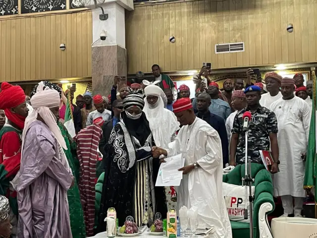 Muhammadu Sanusi II tare da gwamnan Abba Kabir Yusuf