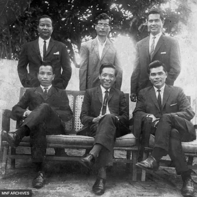 একাত্তরের এপ্রিলে পার্বত্য চট্টগ্রামে লালডেঙ্গা-সহ মিজো নেতাদের গ্রুপ ফটো