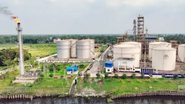 জ্বালানির জন্য বাংলাদেশকে আমদানির ওপর নির্ভর করতে হয়