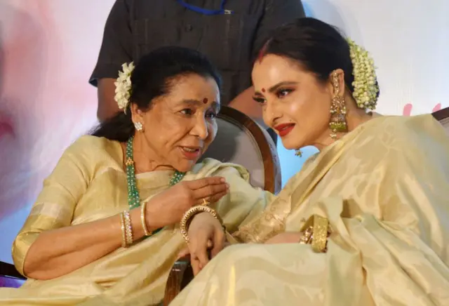 आशा भोसले और रेखा