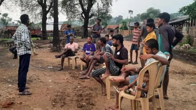 உயர்நீதிமன்றத்தில் கடிதம் மூலம் 38 கோடியை திரும்பப் பெற்ற கிராமம் 