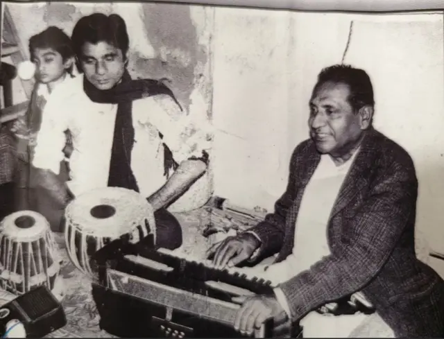 અભરામ ભગત , ભજનિક , ગુજરાત , જેતપુર , સંગીત , કલા , વારસો , ઇતિહાસ, ગુજરાત , બીબીસી ગુજરાતી