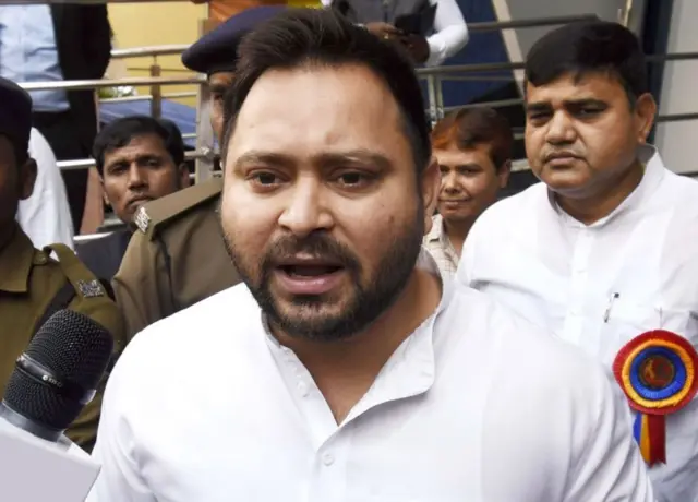 तेजस्वी यादव