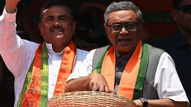 बीजेपी नेता स्वपन दासगुप्ता