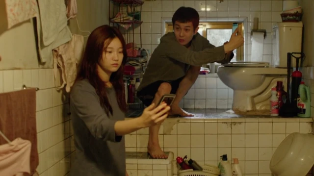 ศิลปะบนแผ่นฟิล์มกลายเป็นเกิดขึ้นในชีวิตจริง