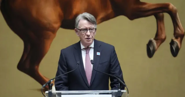 Питер Мандельсон пробыл на посту посла Великобритании в США меньше года