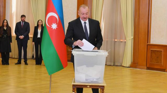 Алиев в Карабахе