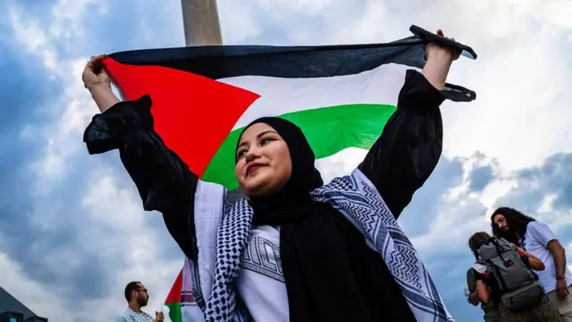 Dubartii alaabaa Filisxeem qabachuun deeggarsa kennaa jirtu