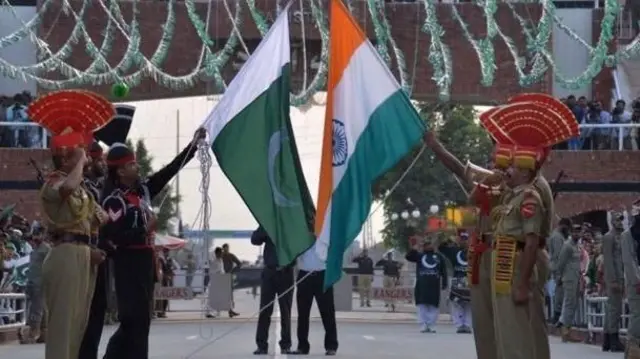 పాకిస్తాన్ - భారత్