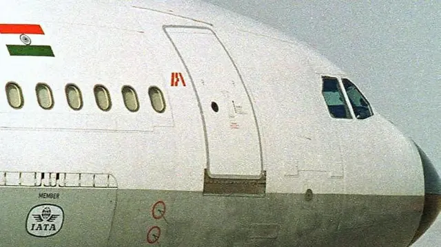 আইসি ৮১৪ ছিনতাইকারীদের অন্যতম মিস্ত্রী জাহিদ ইব্রাহিম রহস্যজনকভাবে খুন হন গত মার্চে