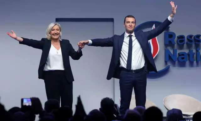 Le Pen ve Jordan Bardella