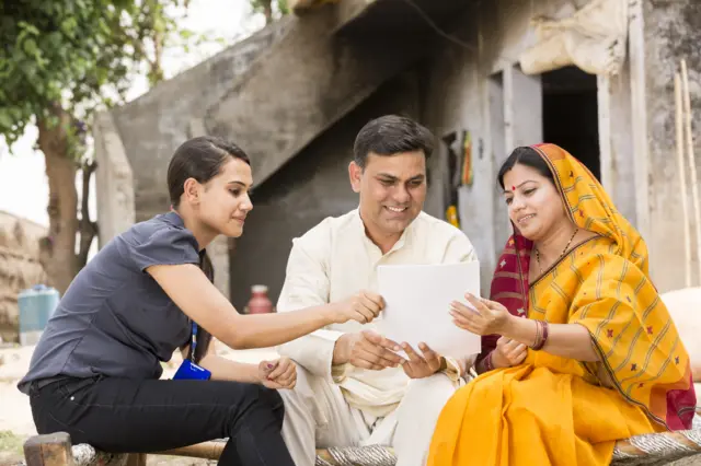 இளைஞர்கள், தன்னார்வலர்கள், மத்திய அரசு, கௌரவ ஊதியம் 