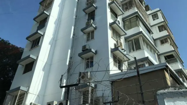 ਗਲੈਕਸੀ ਅਪਾਰਟਮੈਂਟਸ