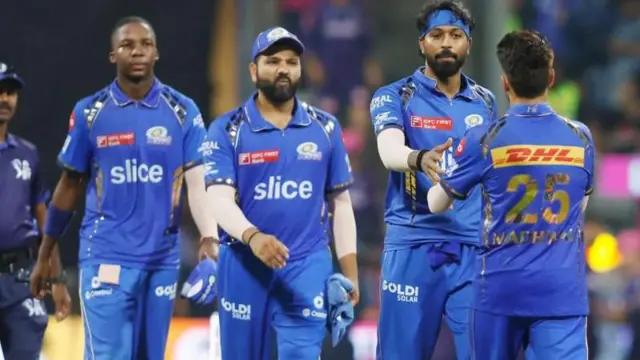 தொடர்ந்து ரசிகர்களால் விமர்சிக்கப்படும் ஹர்திக்