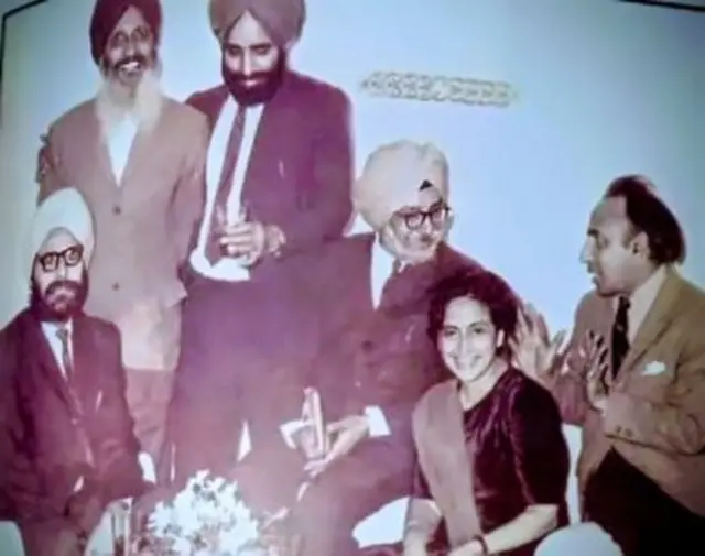 ਗੁਲਜ਼ਾਰ ਸੰਧੂ