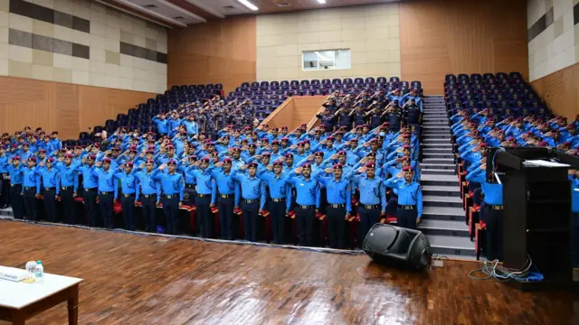 नेपाल प्रहरीका अधिकारीहरू