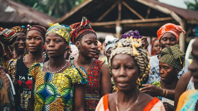 Ụmụnwaanyị isimkpe