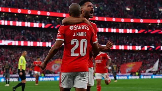 ژائو ماریو و کونسالو راموس، مهاجمان بنفیکا، گلزنان برتر این فصل لیگ پرتغال هستند