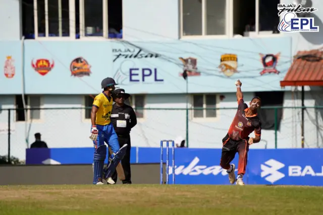 विदेशी खेलाडीहरू