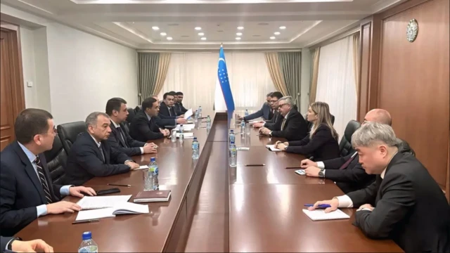 Ташқи ишлар вазирлигидаги учрашув