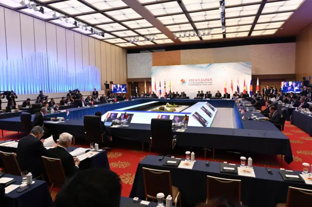 တိုကျိုမြို့မှာ ကျင်းပတဲ့ထိပ်သီးဆွေးနွေးပွဲမှာ မြန်မာနိုင်ငံရဲ့ ထိုင်ခုံနေရာ လစ်လပ်နေ