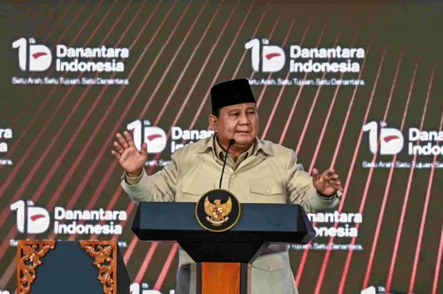 Presiden Prabowo Subianto memberi sambutan saat menghadiri tasyakuran HUT Ke-1 Badan Pengelola Investasi (BPI) Danantara di Wisma Danantara, Jakarta, Rabu (11/3/2026). Presiden Prabowo mengatakan Danantara memiliki Return on Assets (ROA) yang telah meningkat hingga 300 persen sepanjang tahun 2025. 