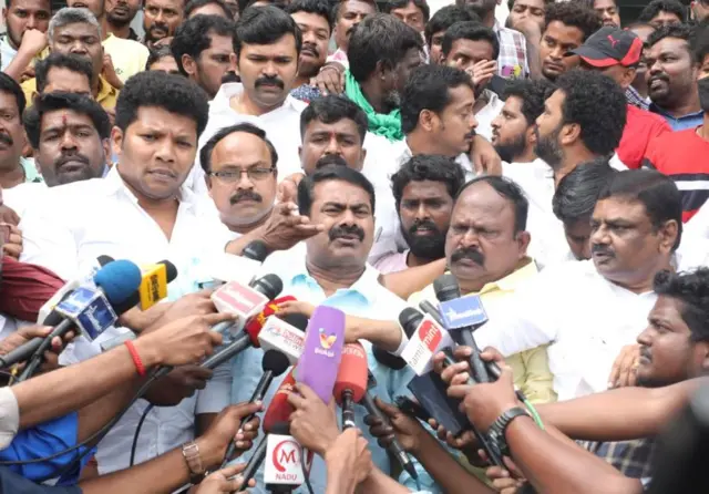 சீமான் பேனா சின்னம்