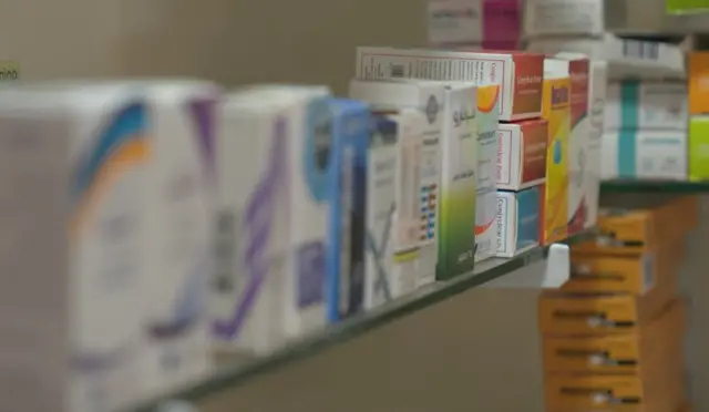 مجموعة من الأدوية المتنوعة