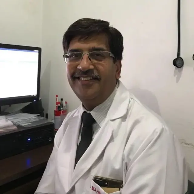 According to Dr. Mahesh Fulwani, the heart is a dynamic organ, many activities take place inside it and ECG is a way to assess them. වෛද්‍ය මහේෂ් ෆුල්වානිට අනුව, හදවත ගතික ඉන්ද්‍රියකි, බොහෝ ක්‍රියාකාරකම් ඒ තුළ සිදුවන අතර ECG යනු ඒවා තක්සේරු කිරීමේ ක්‍රමයකි.