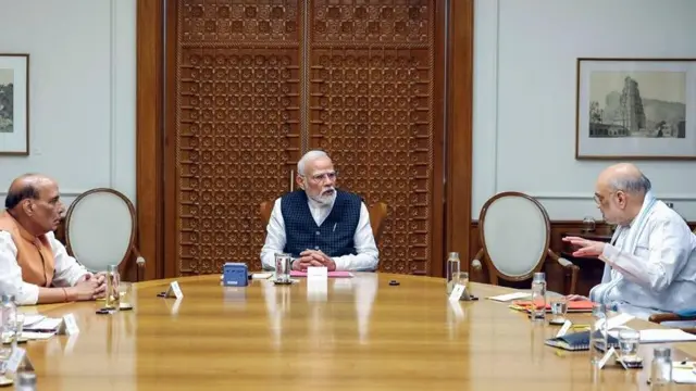 मोदी