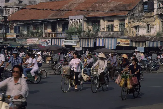 Đường phố Sài Gòn năm 1992
