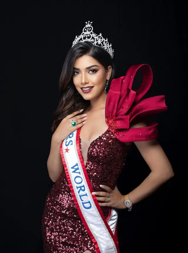 సర్గమ్ కౌశల్ 