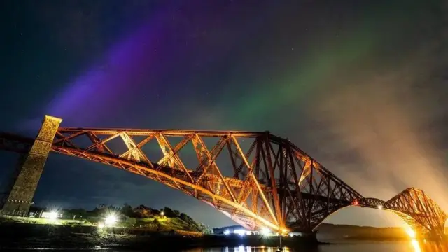 الظاهرة في كوينزفري في اسكتلندا.