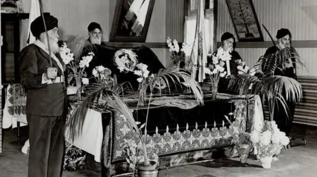 शिखांनी कॅनडामध्ये स्थलांतर करायला केव्हा सुरुवात केली?