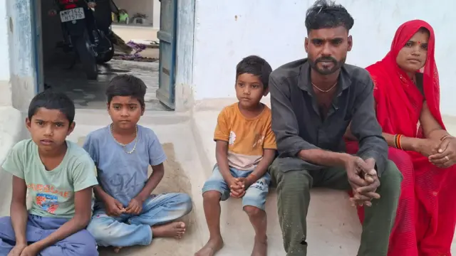 कैलाश का परिवार