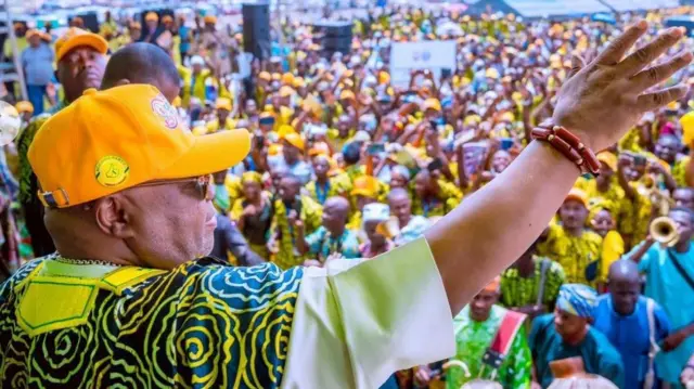 Gomina Ademola Adeleke lasiko to n ba awọn ọmọ ẹgbẹ Accord sọrọ