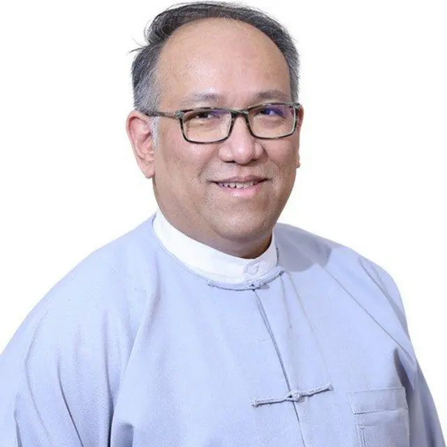 ဒေါက်တာဇော်ဦး