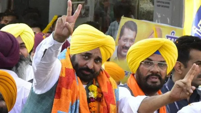 ਭਗਵੰਤ ਮਾਨ ਅਤੇ ਕੁਲਦੀਪ ਸਿੰਘ ਧਾਲੀਵਾਲ