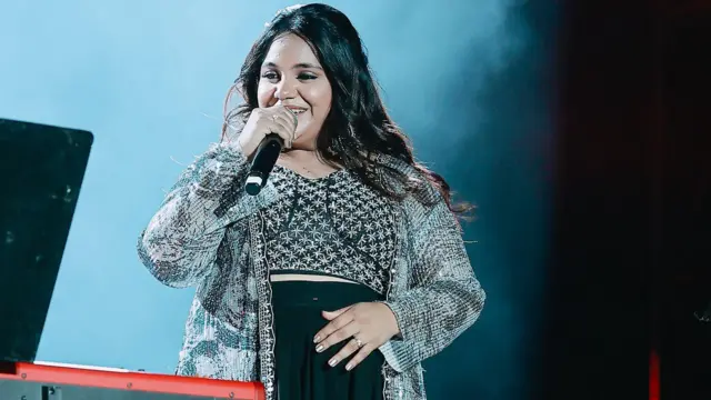 பாம்பே ஜெயஸ்ரீ, இசை, திரைப்படங்கள், பாடகி சைந்தவி, தாமரை
