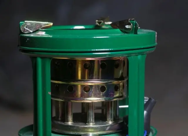 एकेकाळी गावं आणि छोट्या शहरांमध्ये रॉकेलच्या स्टोव्हचा मोठ्या प्रमाणात वापर केला जायचा