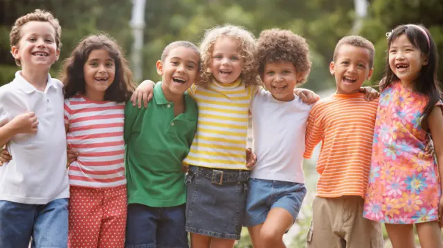 બીબીસી ગુજરાતી ખુશી ટિપ્સ સુખી દોસ્તી મિત્રતા