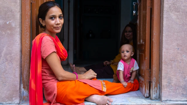 అమ్మాయిలు, అబ్బాయిలు, పితృస్వామ్య కుటుంబం, అజిత్ శ్రీరాం